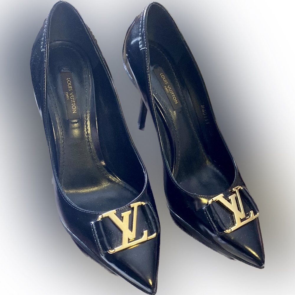 LOUIS VUITTON SHOES WITH BOX AND DASH BAG